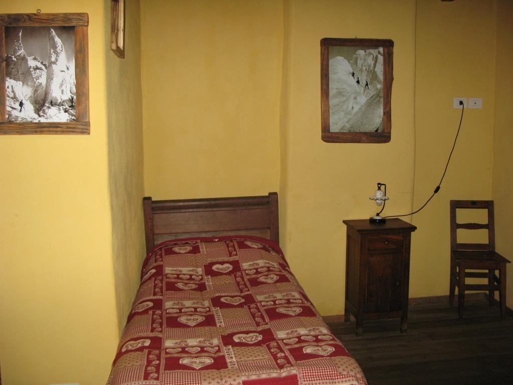 Agriturismo Barba Gust Cesana Torinese Luaran gambar