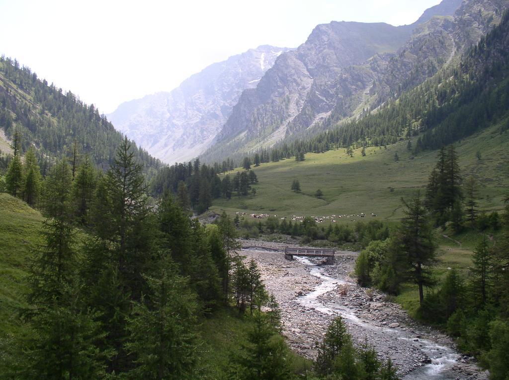 Agriturismo Barba Gust Cesana Torinese Luaran gambar