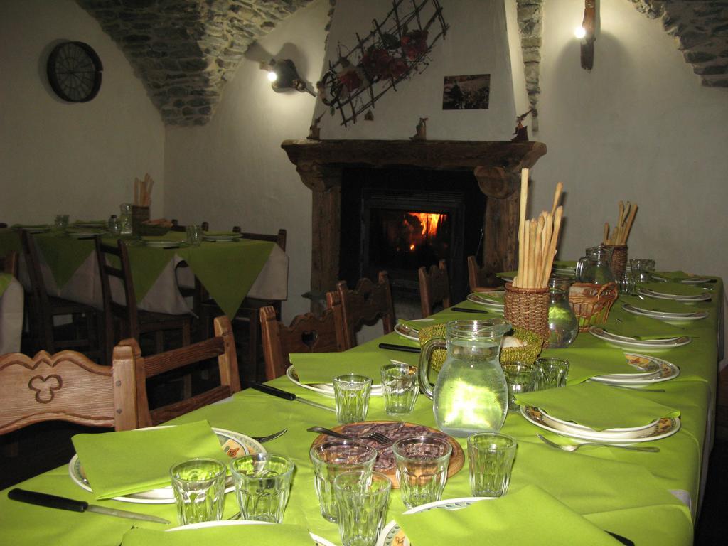 Agriturismo Barba Gust Cesana Torinese Luaran gambar